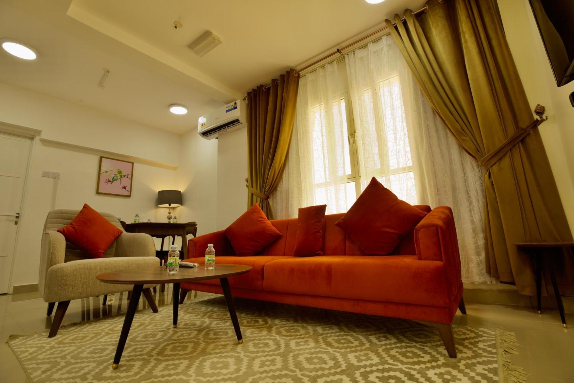 Alhamra Horizons Appartement Al Ḩamrāʼ Buitenkant foto