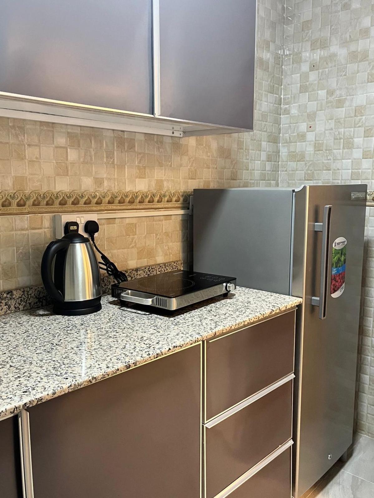 Alhamra Horizons Appartement Al Ḩamrāʼ Buitenkant foto